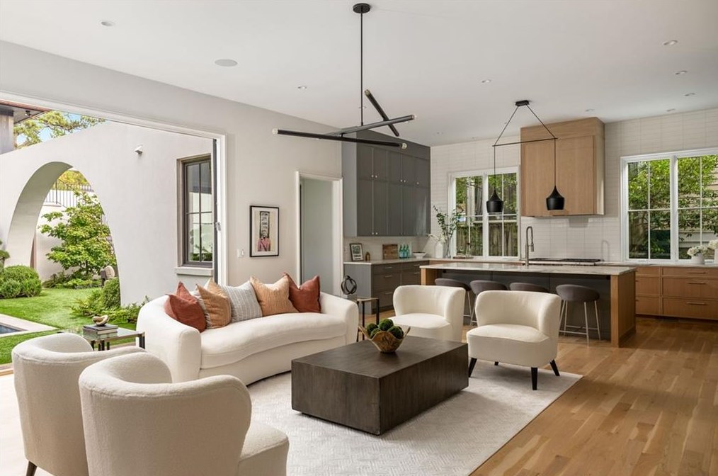 95 Montgomery Fry Dr, Atlanta GA 30309-2718 exterior