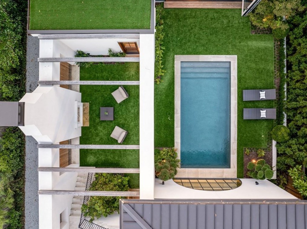 95 Montgomery Fry Dr, Atlanta GA 30309-2718 exterior