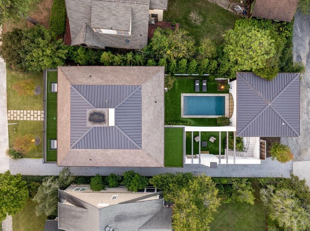 95 Montgomery Fry Dr, Atlanta GA 30309-2718 exterior