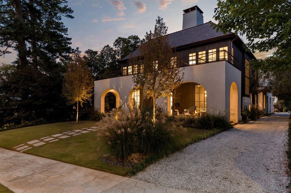 95 Montgomery Fry Dr, Atlanta GA 30309-2718 exterior