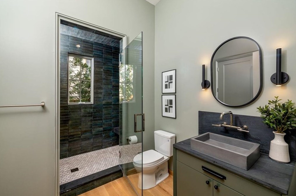 95 Montgomery Fry Dr, Atlanta GA 30309-2718 exterior