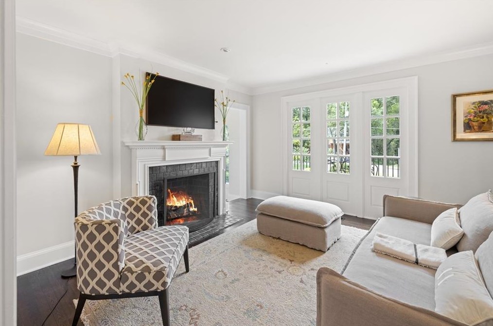 607 Paces Ferry Rd, Atlanta GA 30305-2714 exterior