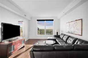 3445 Stratford Rd NE, Atlanta, GA 30326 - Photo 3