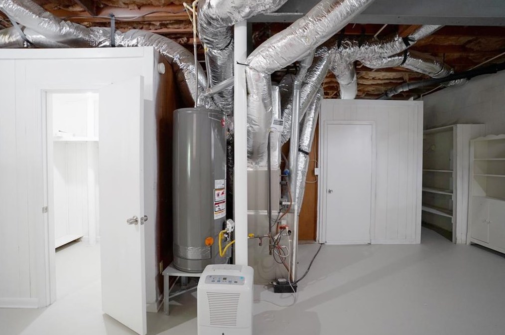 4641 Hemlock Dr, Austell GA 30106-1929 exterior