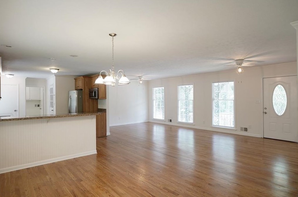 4641 Hemlock Dr, Austell GA 30106-1929 exterior