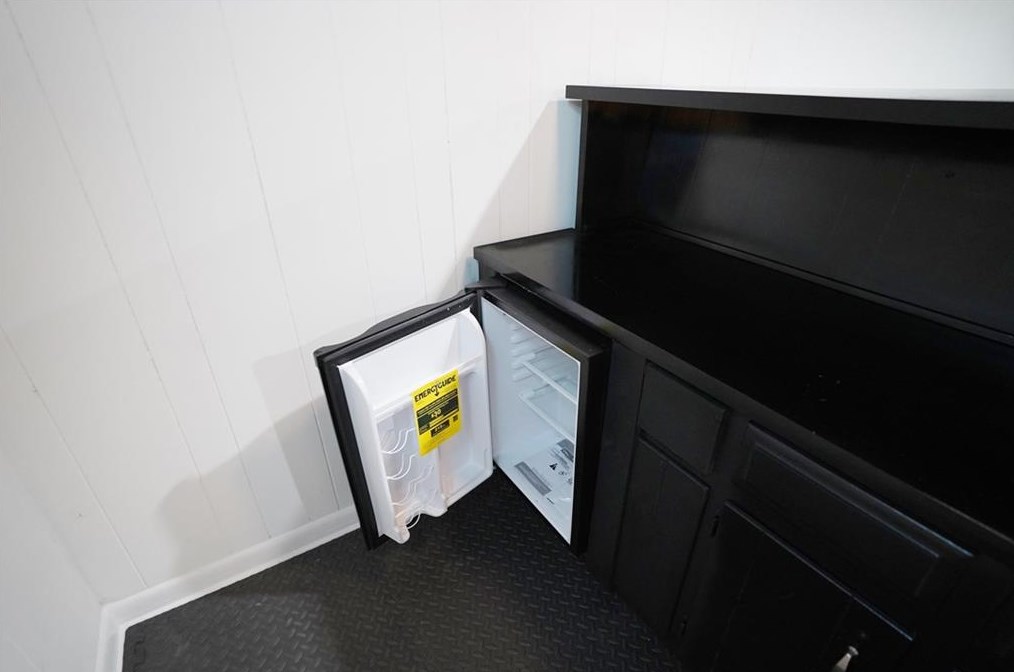 4641 Hemlock Dr, Austell GA 30106-1929 exterior