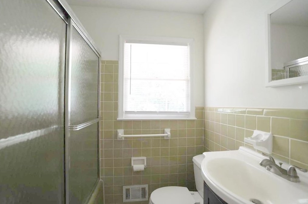 4641 Hemlock Dr, Austell GA 30106-1929 exterior