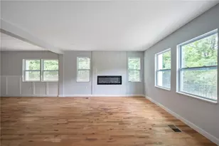 1630 Ezra Church Dr NW, Atlanta, GA 30314 - Photo 5