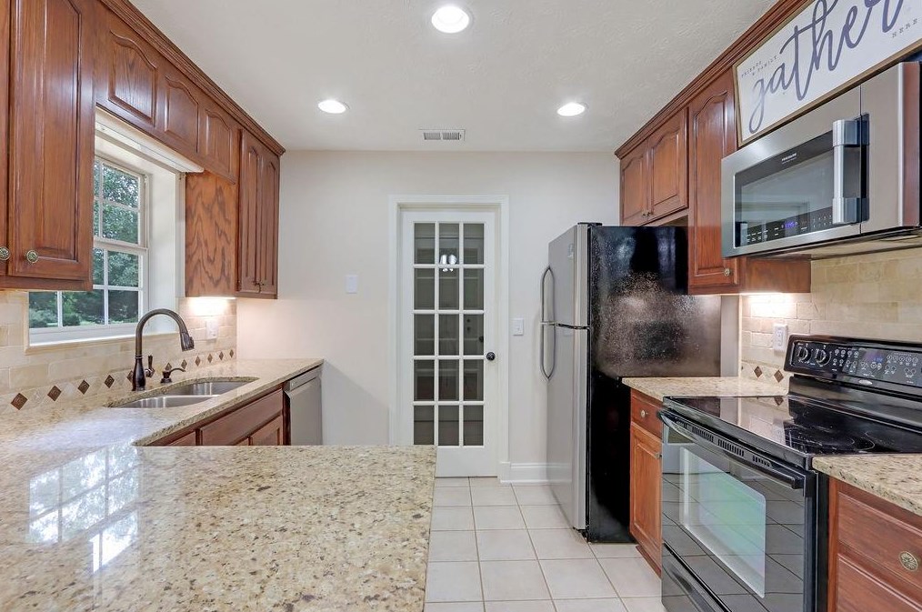 4966 Poplar Spg Rd, Gainesville GA 30507-8741 exterior