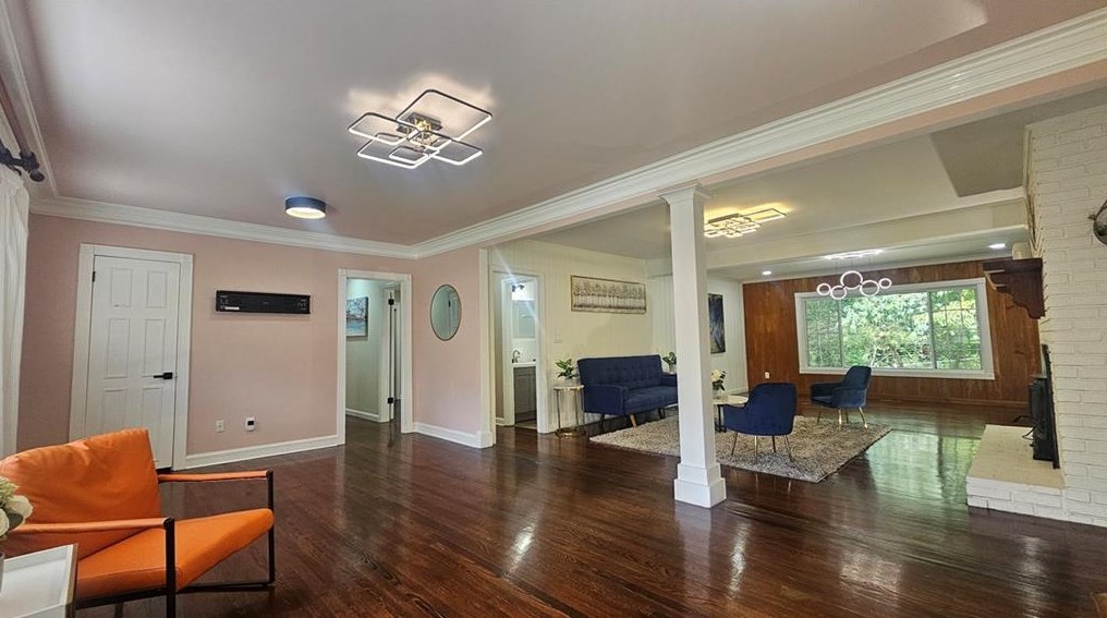 3172 Briarcliff Rd, Atlanta GA  30329-2603 exterior