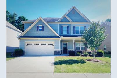 1047 Blind Brook Circle, Hoschton, GA 30548 - Photo 1