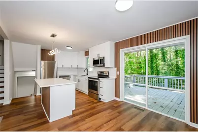 3900 Hilton Courts, Decatur, GA 30035 - Photo 13