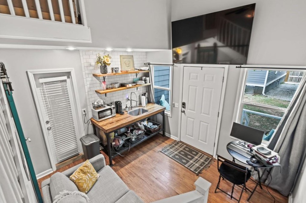 1213 Milton Ter, Atlanta GA 30315-2413 exterior