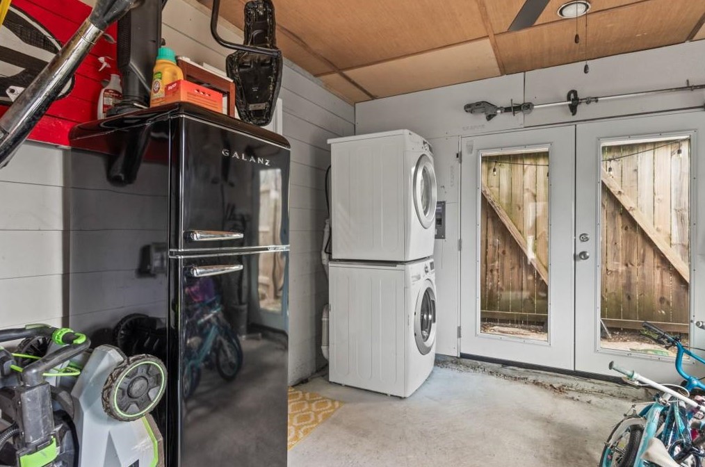 1213 Milton Ter, Atlanta GA 30315-2413 exterior