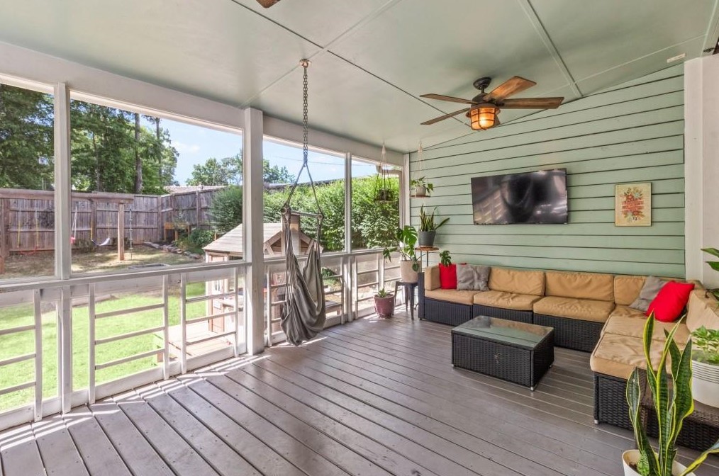 1213 Milton Ter, Atlanta GA 30315-2413 exterior