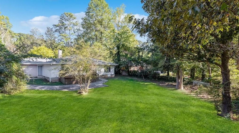 2907 Dogwood Dr, Atlanta GA 30354-1153 exterior