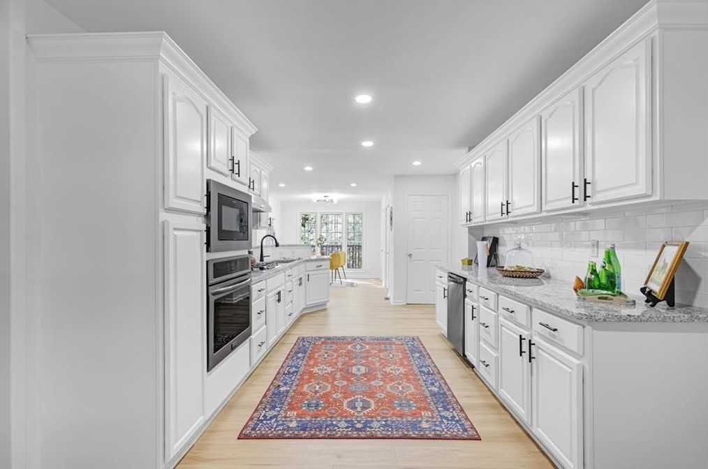 2907 Dogwood Dr, Atlanta GA 30354-1153 exterior