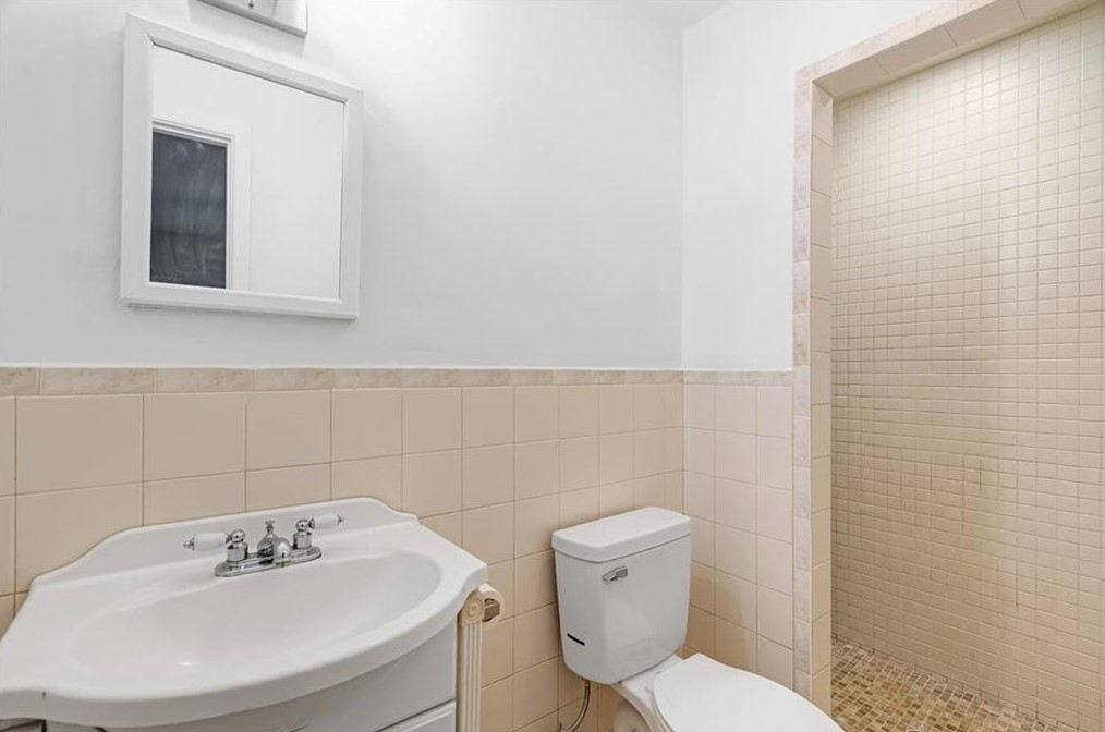 2907 Dogwood Dr, Atlanta GA 30354-1153 exterior