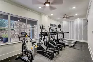 2900 Pharr Ct NW, Atlanta, GA 30305 - Photo 15