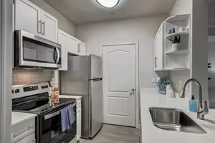 2900 Pharr Ct NW, Atlanta, GA 30305 - Photo 1