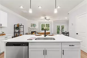 36 Crest Dr, Hartwell, GA 30643 - Photo 3