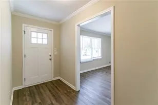 929 Pine Roc Dr, Stone Mountain, GA 30083 - Photo 7