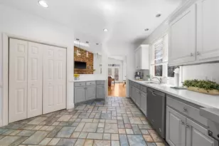 6137 White Oak Dr, Flowery Branch, GA 30542 - Photo 21