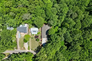 6137 White Oak Dr, Flowery Branch, GA 30542 - Photo 79