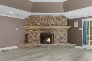 6137 White Oak Dr, Flowery Branch, GA 30542 - Photo 37