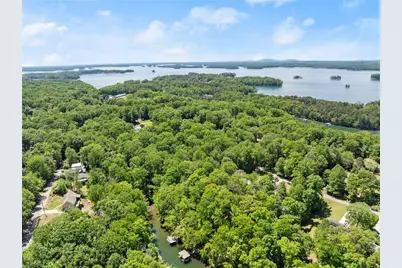 6137 White Oak Drive, Flowery Branch, GA 30542 - Photo 85