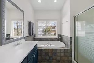 6137 White Oak Dr, Flowery Branch, GA 30542 - Photo 27