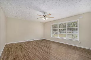 1883 Cindy Dr, Decatur, GA 30032 - Photo 3