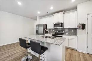 4655 Fullerton Dr, Oakwood, GA 30566 - Photo 11