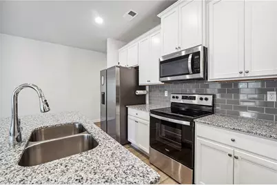 4655 Fullerton Drive, Oakwood, GA 30566 - Photo 13