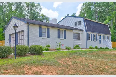 7302 Cherokee Court, Riverdale, GA 30296 - Photo 1