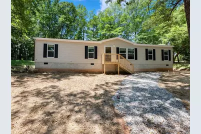 211 Red Oak Road, Maysville, GA 30558 - Photo 1