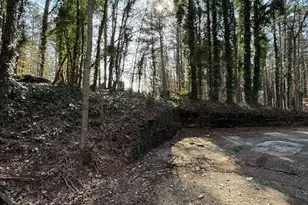 129 Summit Ridge Dr SE, Cartersville, GA 30120 - Photo 5