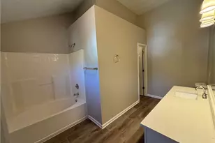 7069 Ravenwood Ln, Lithonia, GA 30038 - Photo 11