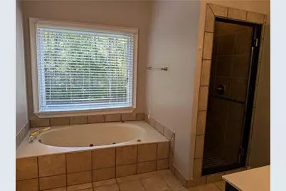 4401 Riverlake Way, Snellville, GA 30039 - Photo 25