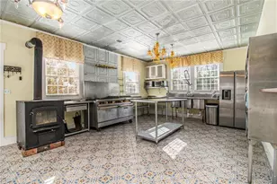 1208 N Broad Street NE, Rome, GA 30161 - Photo 11