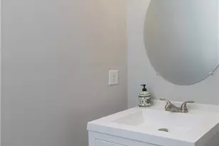 5407 Maple Grv Ln, Flowery Branch, GA 30542 - Photo 9