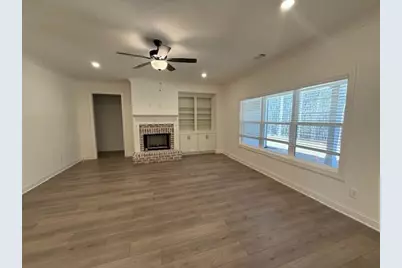 553 Belle Woode, Monroe, GA 30656 - Photo 3