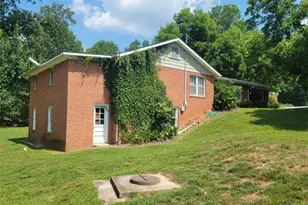 2610 Little River Park Rd, Gainesville, GA 30506 - Photo 3