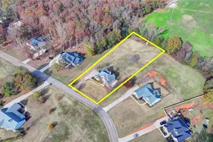 200 Hargrove Cir, Winterville, GA 30683 - Photo 5