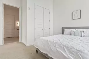 205 12th St, Atlanta, GA 30309 - Photo 11