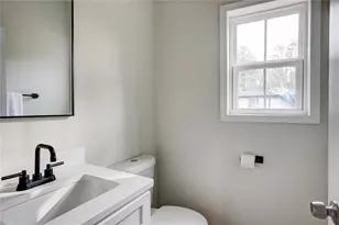 1930 Pinedale Dr NW, Atlanta, GA 30314 - Photo 15