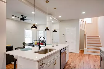 1930 Pinedale Drive NW, Atlanta, GA 30314 - Photo 11