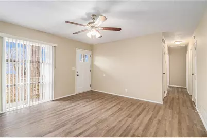 6979 Bruce Circle, Lithonia, GA 30058 - Photo 3