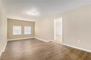 6979 Bruce Cir, Lithonia, GA 30058 - Photo 5