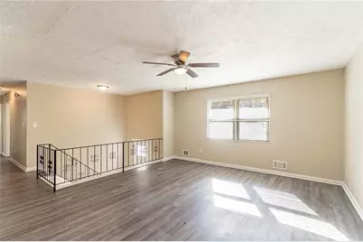 633 Larchmont Circle NW, Atlanta, GA 30318 - Photo 7